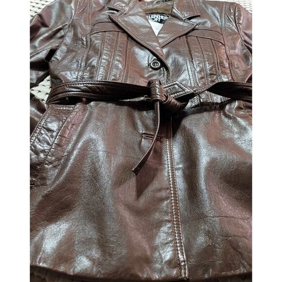 Leather Loft  100% Leather Vintage Brown Jacket 9/10 Belt Buttons Fleece Lining - Picture 8 of 16